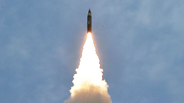 합참 “북, 동해상으로 단거리 탄도미사일 발사…300km 비행”