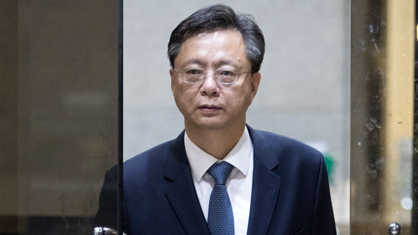 검찰, 우병우 전 청와대 민정수석 자택 압수수색