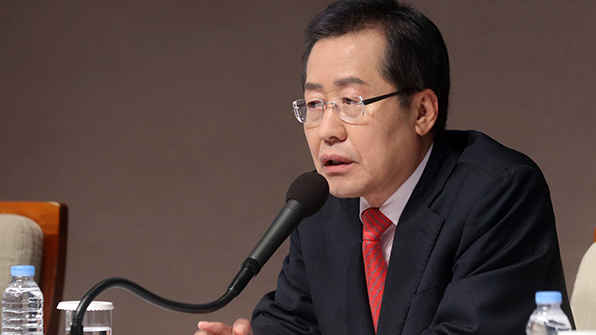 홍준표 “문재인, 北인권결의안 관련 거짓말…대통령 되기 어렵다”