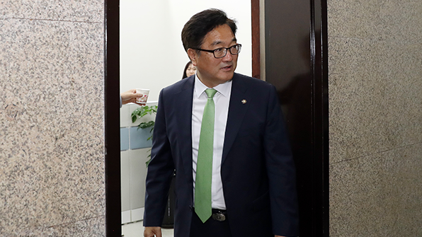 민주·국민·바른 원내대표 회동…추경·운영위 소집 등 이견