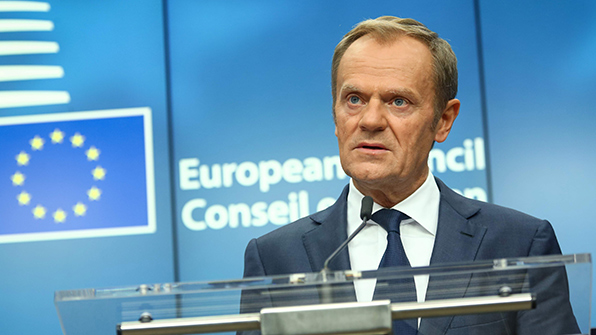 투스크 “EU, 카탈루냐 사태에 개입할 여지 없어”