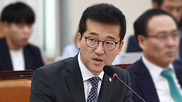 국민의당, 예산안 고리로 홍종학 사퇴 압박…“임명시 부정적 영향”