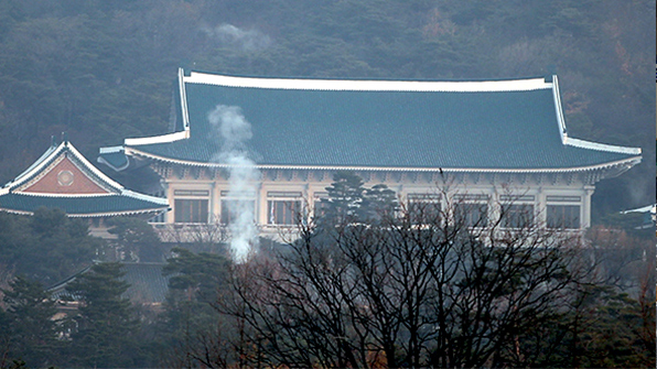 靑 재송부 요청 ‘홍종학 청문보고서’…채택 난망·임명 수순