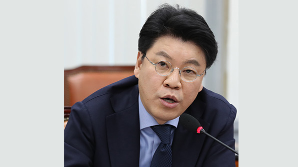 한국당, 北 예술단 우선협의 제의에 “대남전략에 놀아나선 안돼”