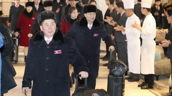 北 태권도시범단 28명, 경의선 육로로 귀환