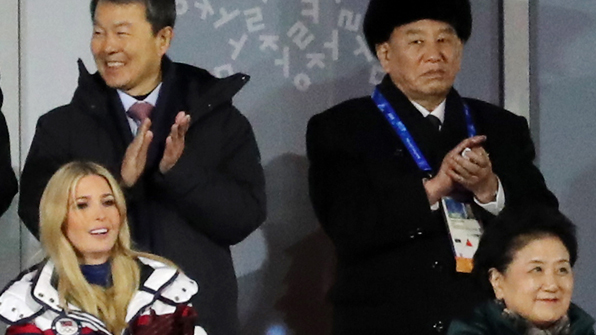 백악관 “이방카, 북한 대표단과 대화나 접촉 없었다”