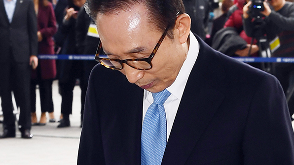 靑, MB 소환 관련 “입장 없다”