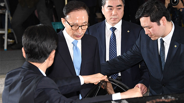 靑 “MB수사, 개입 여지 없고 개입 않겠다는 게 대통령 입장”