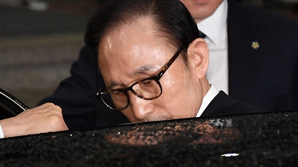 평화당 “MB, 검찰에서 ‘모른다’만 반복…구속수사해야”