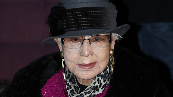‘영화 같은 삶’ 원로배우 최은희, 별세…향년 92세