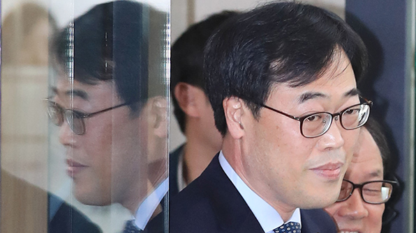 김기식 “선거법 위반 납득 어렵지만, 수용하는게 도리…국민께 송구”
