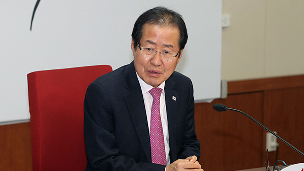 한국당, 시국강연회 개최…“사회주의식 관제개헌 저지”
