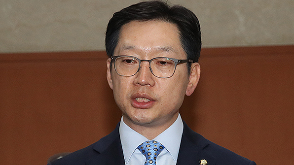 김경수, 19일 경남지사 출마 선언…댓글 논란에 이틀 연기