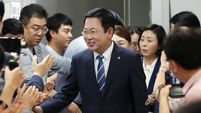 인천지역도 시장·기초단체장·광역의원 등 ‘민주당 싹쓸이’