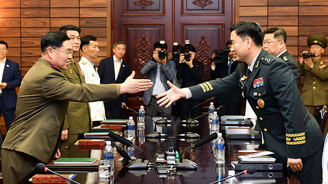 남북, 동·서해지구 군 통신선 완전 복구 합의