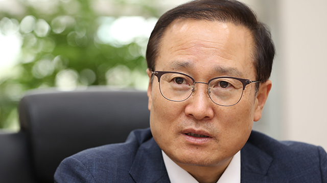 홍영표 “삼성을 예로 들었더니 과민반응”