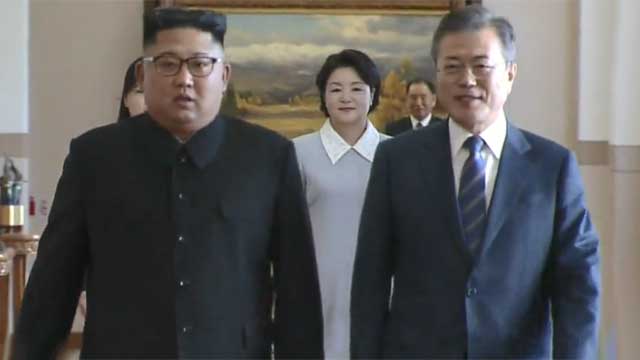 문 대통령·김위원장, ‘9월 평양 공동선언 합의서’ 서명