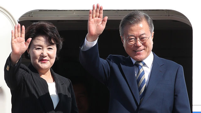 文 대통령, 뉴욕 行 출국…한미정상회담·UN총회 연설