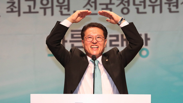 “농협, 직원들에 0%대 황제대출…현금 줘 이자보전”