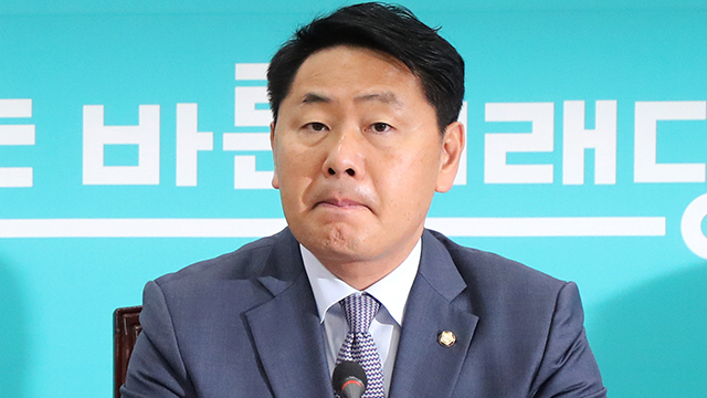 김관영 “채용비리, 정권 여부 떠나 뿌리깊은 적폐”