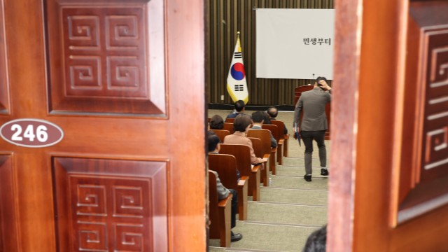 국민의힘, 강서 패배 뒤 첫 의원총회…‘대표 책임론’ 속 쇄신안은?