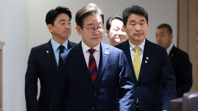 이재명 대통령, 첫 국무회의 주재…“국민 중심에 두고 최선 다해야”