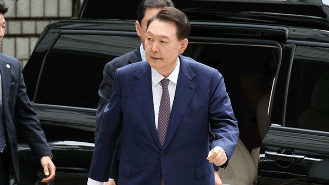 [속보] 내란특검 “고검 지하주차장 모두 차단…<br>윤, 현관 출입해야”
