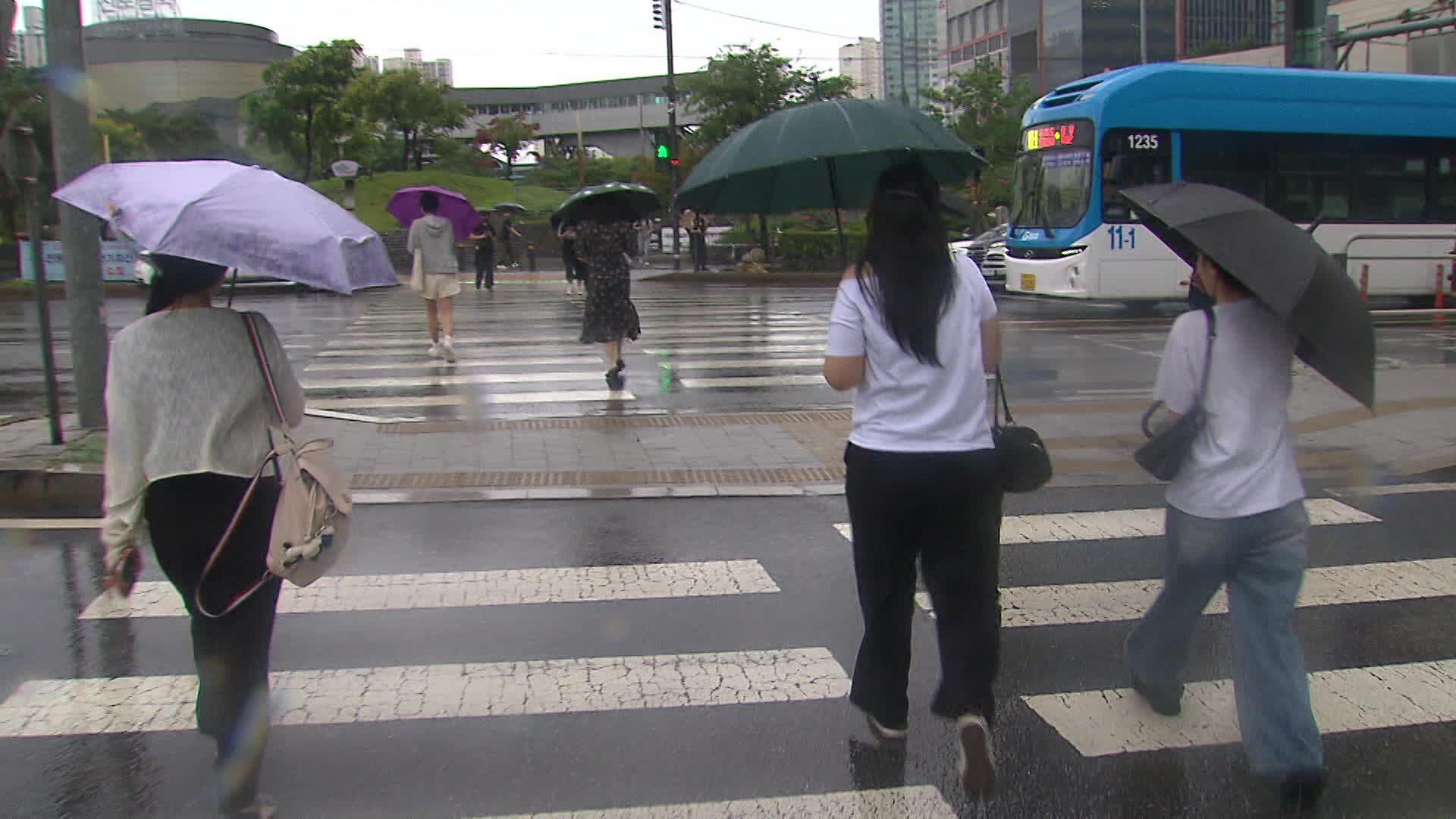 밤새 중부·호남 폭우 예보…곳곳 시간당 최대 80mm 극한호우
