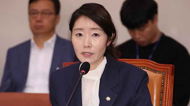 [속보] 강선우 여가부 장관 후보자 자진 사퇴…<br>“국민께 사죄 말씀”