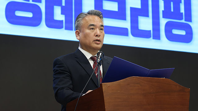 의사협회 “의대생 결정 존중할 것…밀어붙이기는 공멸”