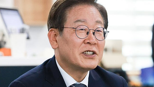 [속보] 이 대통령, 대북전단 살포 예방·사후 처벌 대책 지시