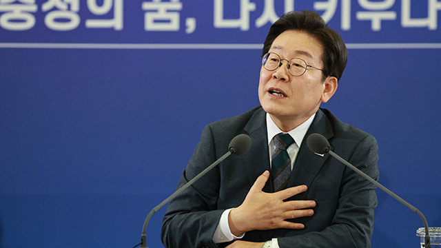 [단독] “이 대통령, 주요국에 특사파견 예정…미·일 특사 막판 조율”