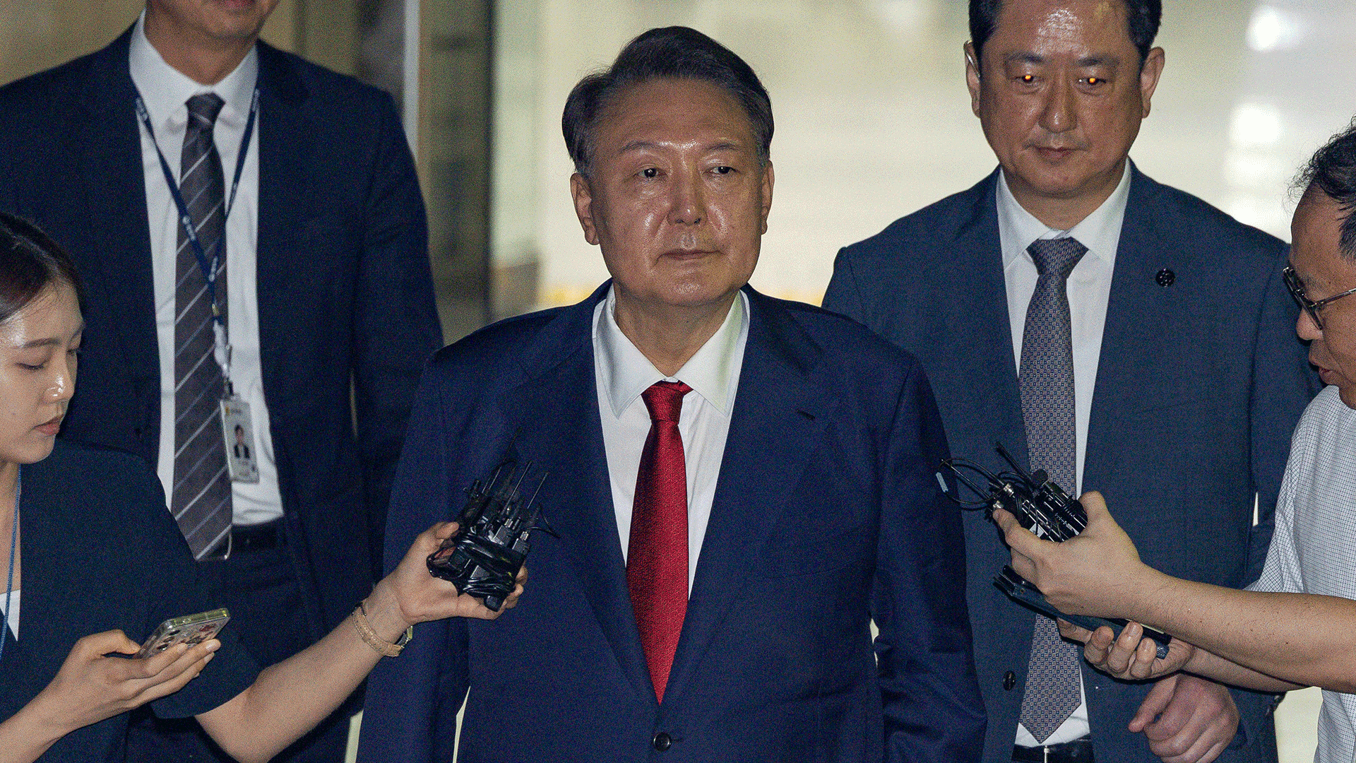 재구속 후 첫 조사 ‘불출석’…특검 “14일 재차 출석 요구”